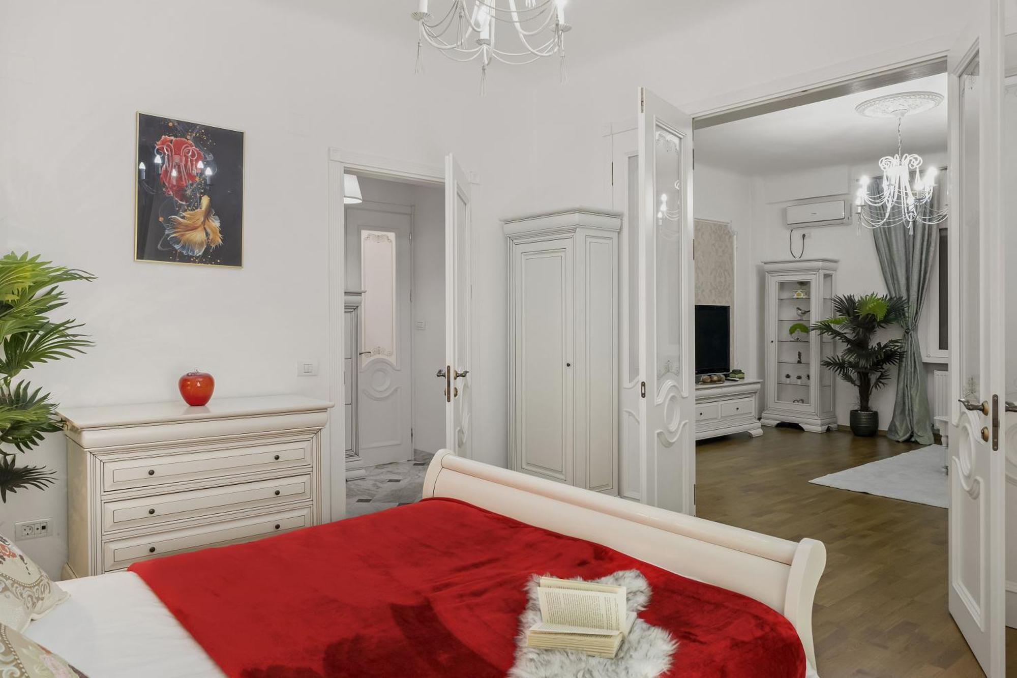 Sweet Luxury Three Rooms Apartment City Center Universitate Bukarest Exterior foto